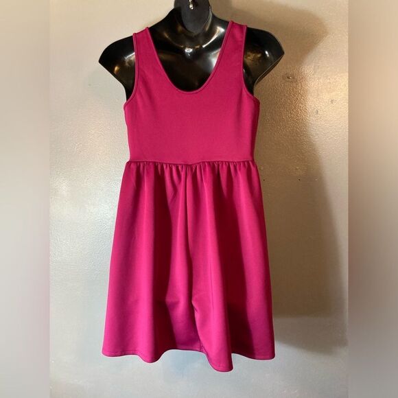 Forever 21 + pink sleeveless dress - Picture 5 of 5